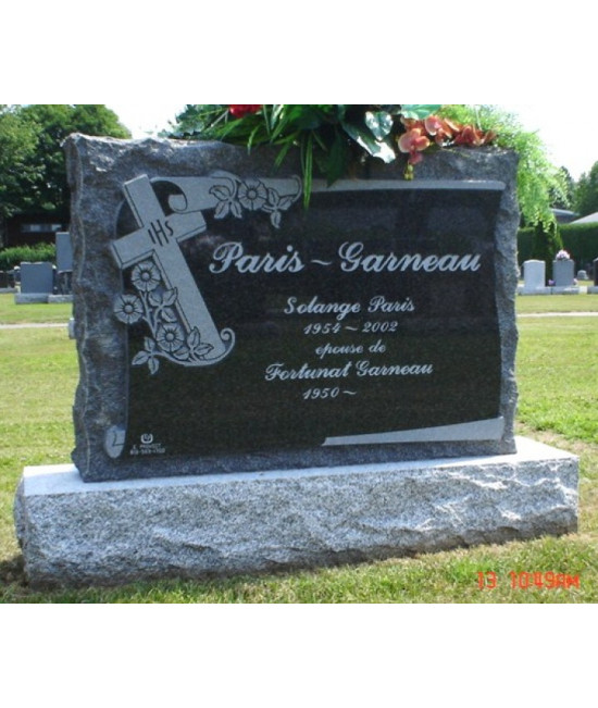 La croix entrelacée