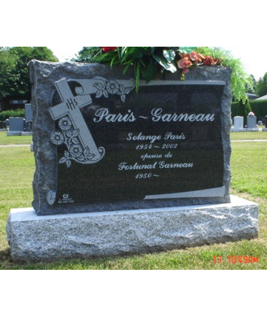 La croix entrelacée